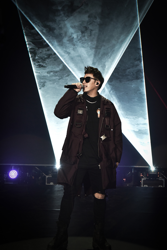 《中国新说唱》2019开播 潘玮柏高难度说唱slay全场