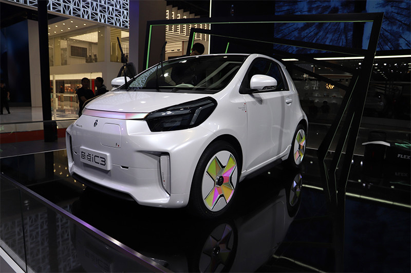 炫彩纯电微型车奇点ic3将于2021年第一季度上市