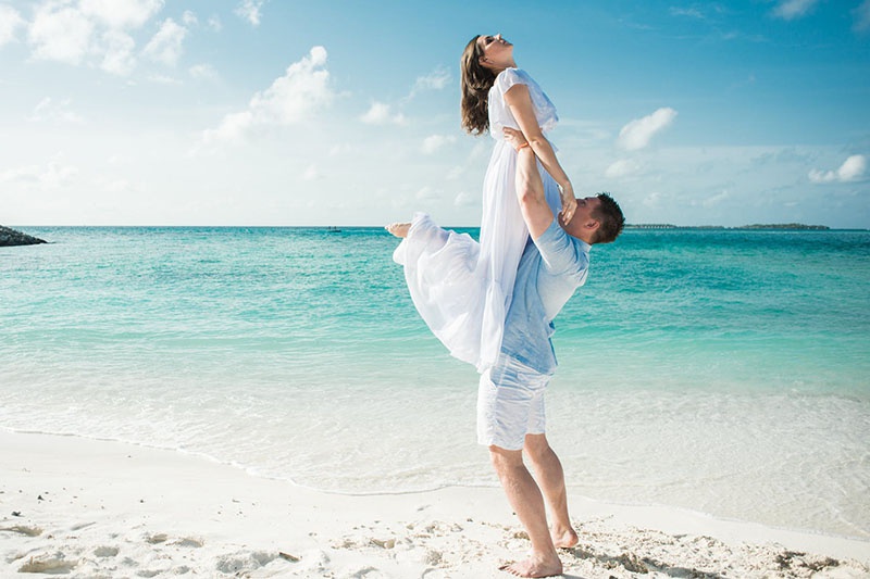 "老公叫放假的妹妹帮我们打扫卫生,我觉得他没小家庭概念"