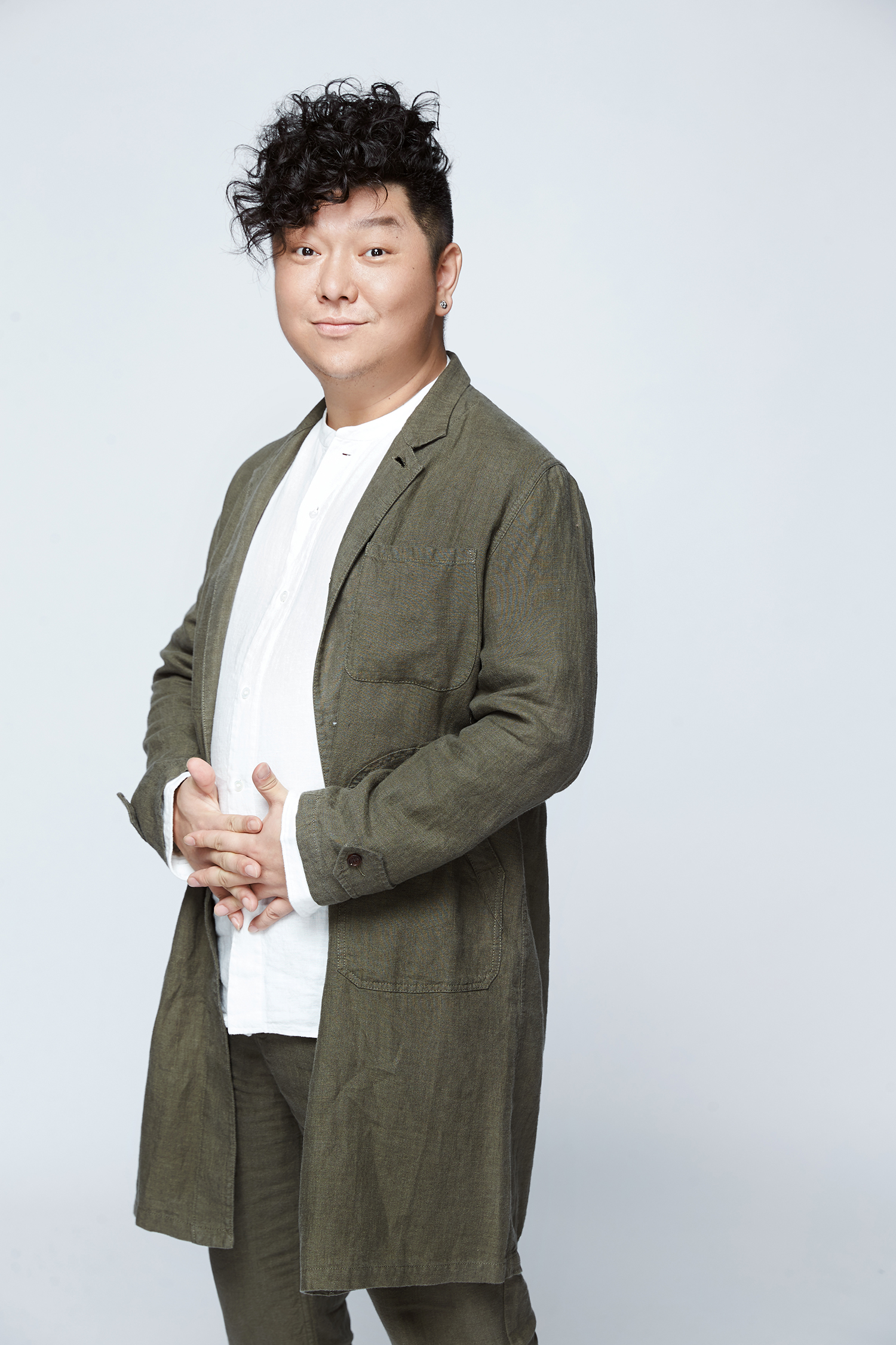 我的机器人男友热播刘天佐成妇产科男医生遇难题