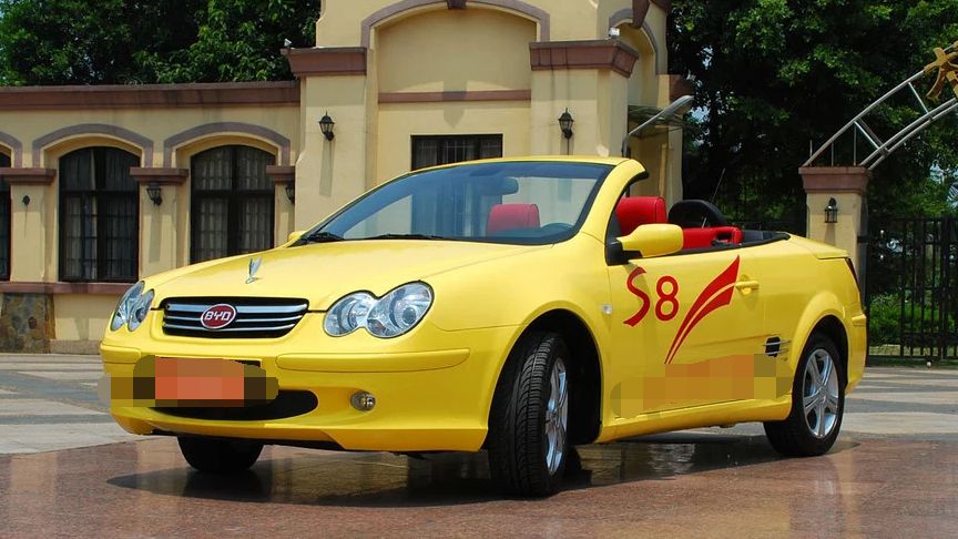 比亚迪s8做工扎实,整体设计新颖,是年轻人的首选车型