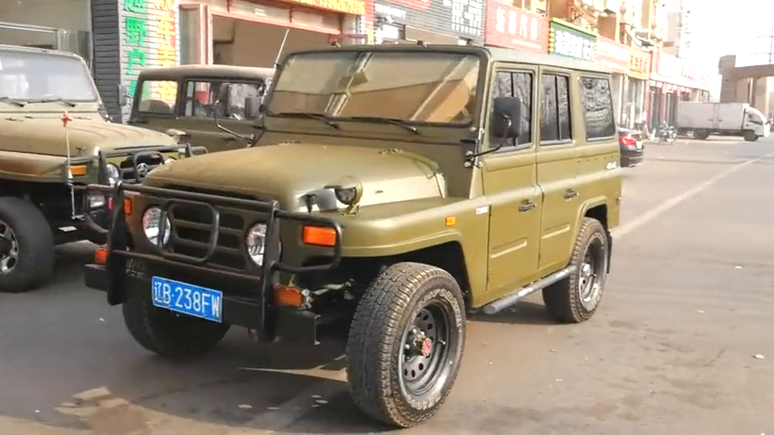 2011款吉普212旋风2.0l手动