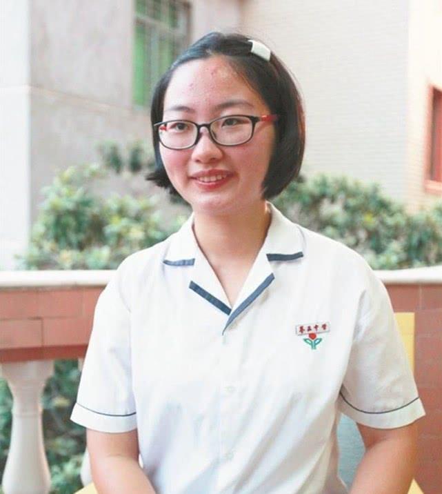 她是福建文科状元,靠高考发家致富,一次高考就赚了80万奖学金