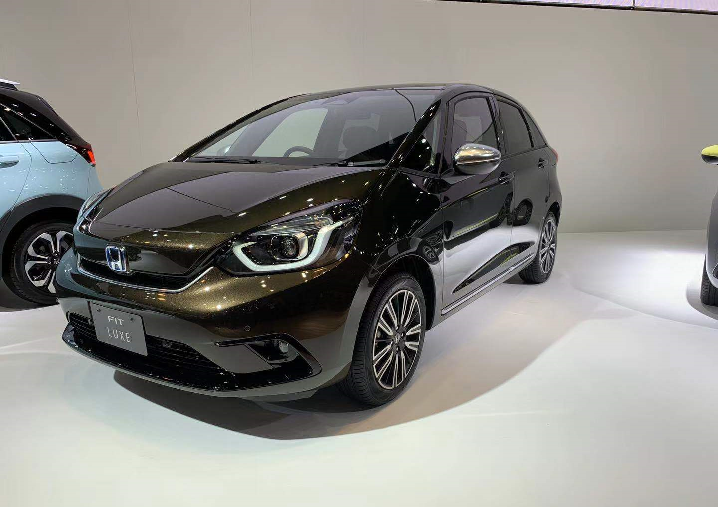 全新本田飞度东京车展正式亮相,外观小巧玲珑,内饰简洁实用_高清图集