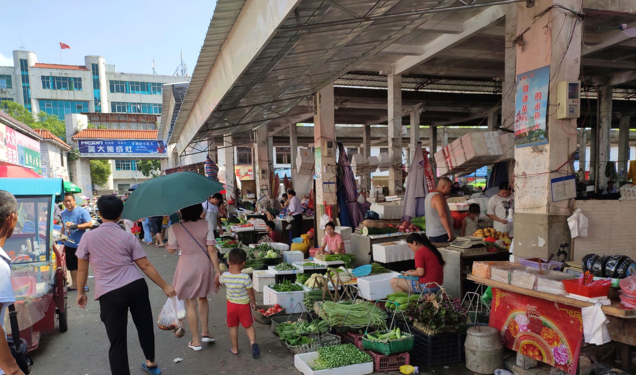 永新县市监局里田分局开展餐饮行业燃气使用安全宣传_检查_辖区_经营户