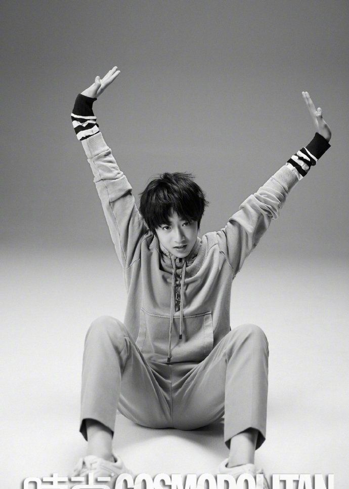 来看看少年们的表现|演唱会|少年|刘耀文_新浪新闻