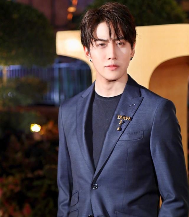 mike3月22日降临新浪总部直播我的奇妙男友2经典情节