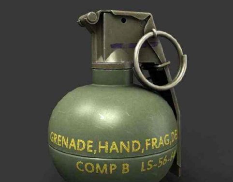 第一款,珍珠手雷,来自瑞典,威力不言而喻,相信不少军迷都不陌生,几千