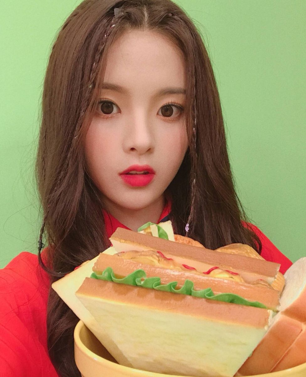 女星的编发造型!杨超越乖萌,迪丽热巴性感,杨幂让人惊艳