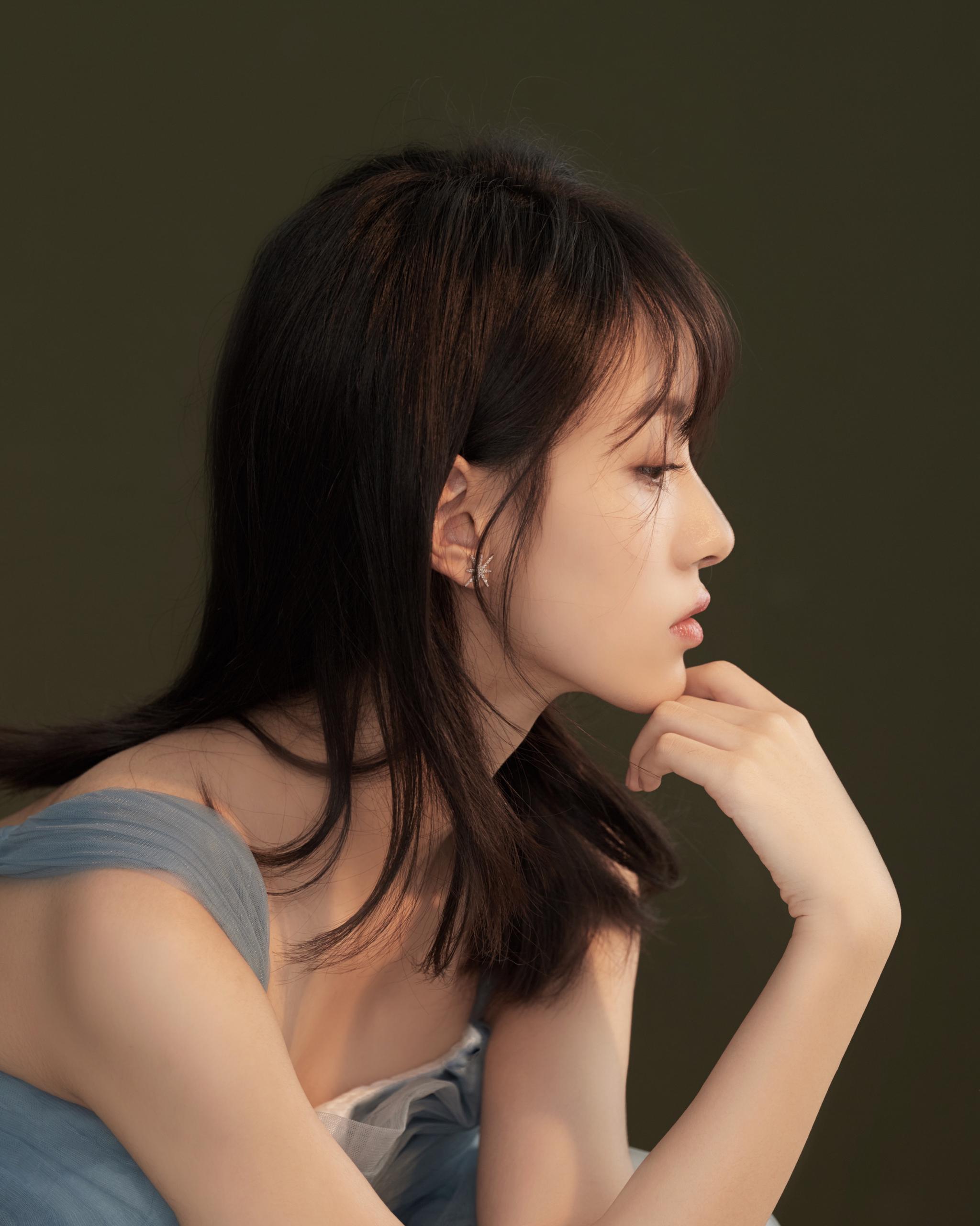 "小林志玲"王梓莼又美又飒 气质魂穿复古港风