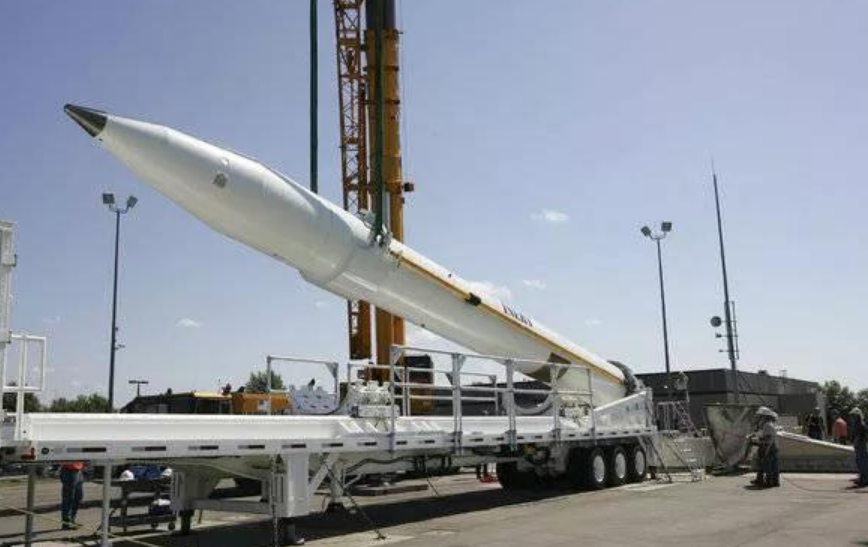 但是如今已经被俄罗斯的先锋导弹所超越