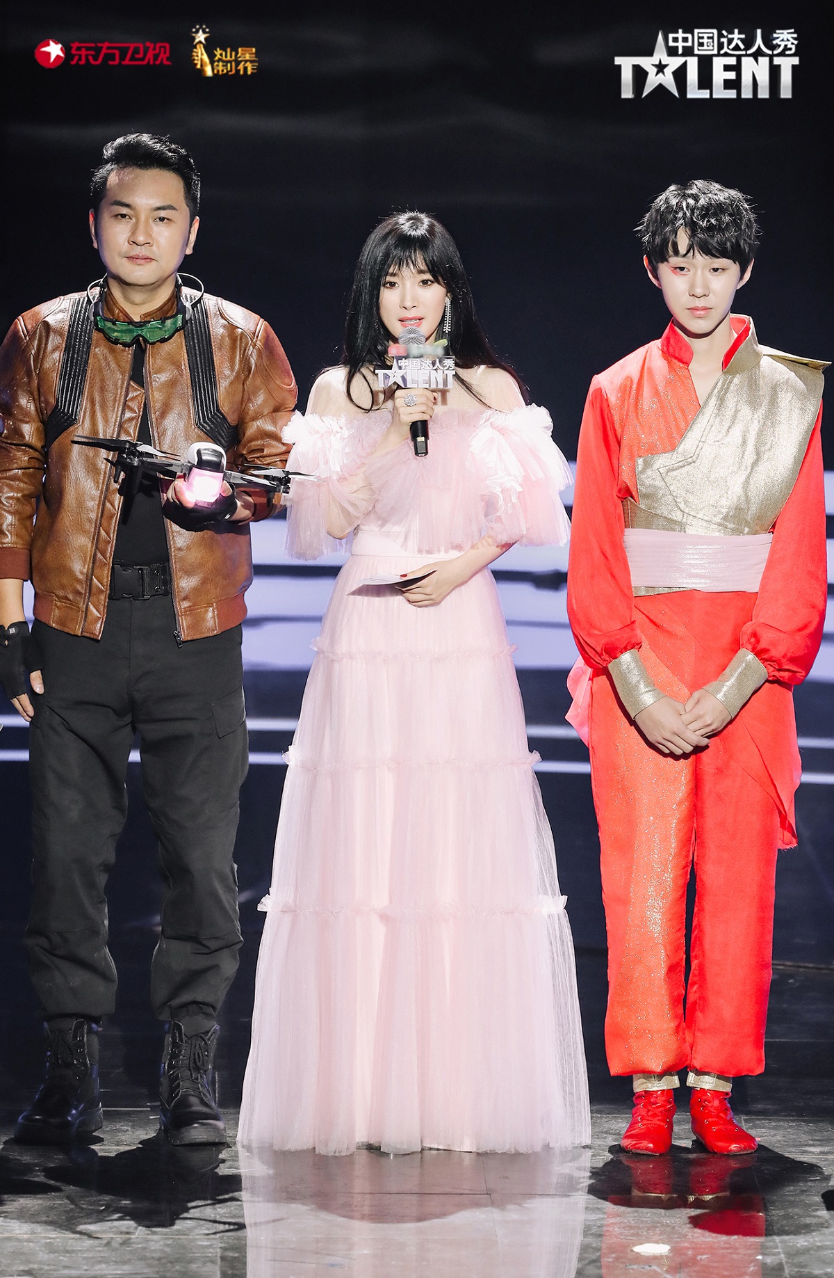 第六季中国达人秀温暖收官无人机表演荣膺年度达人