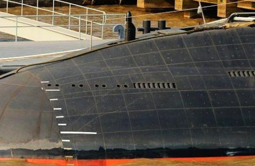 有没有可以干扰声呐的设备帮助潜艇躲避攻击