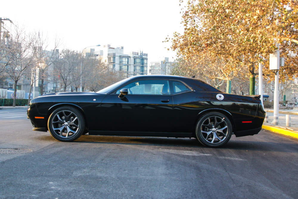 平行进口车实拍|2018款欧规道奇挑战者 sxt plus版