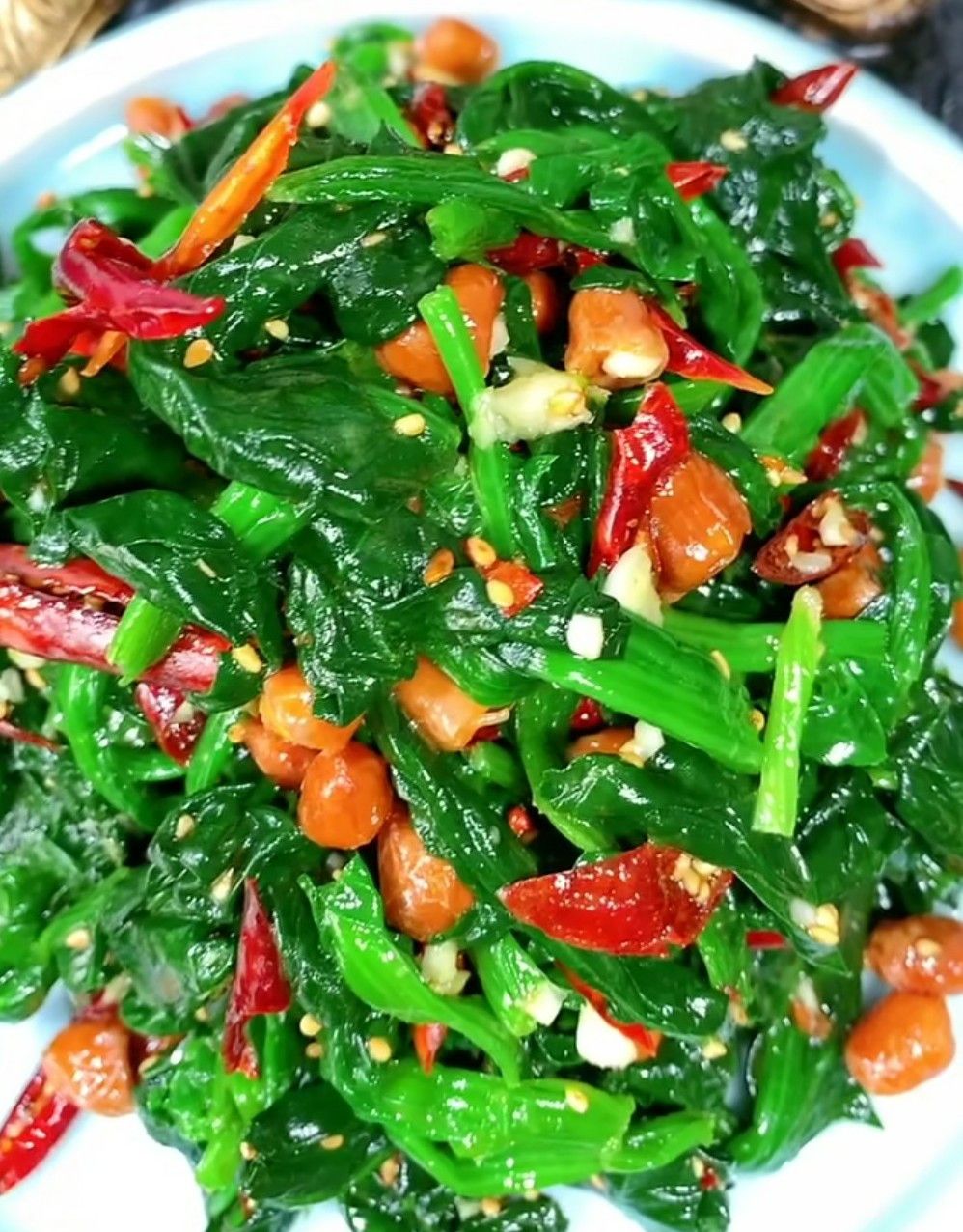 春季吃菠菜的季节,今天给大家分享,果仁菠菜的做法_高清图集_新浪网