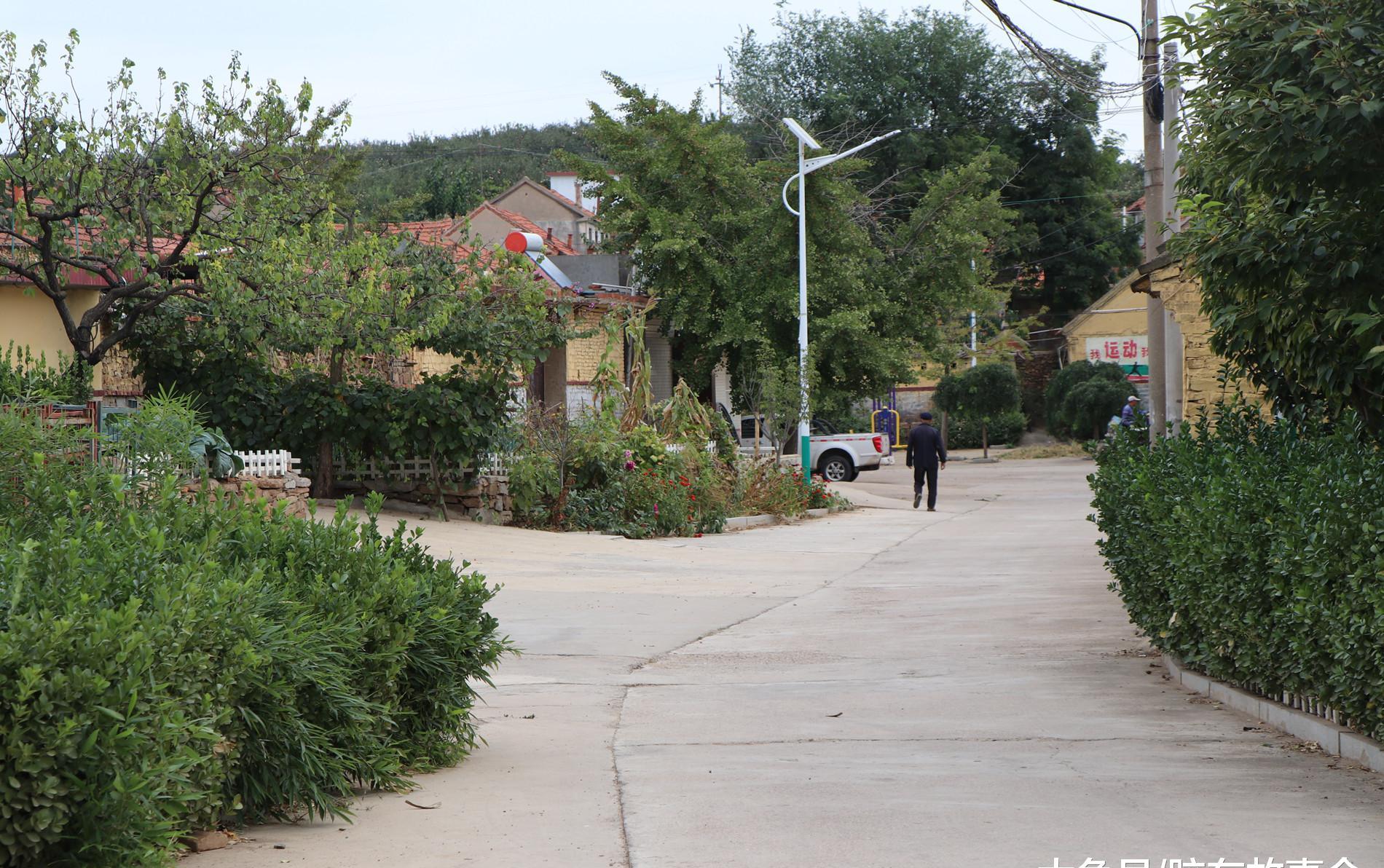 组图烟台莱阳一个村庄的实景名字叫做范家庄