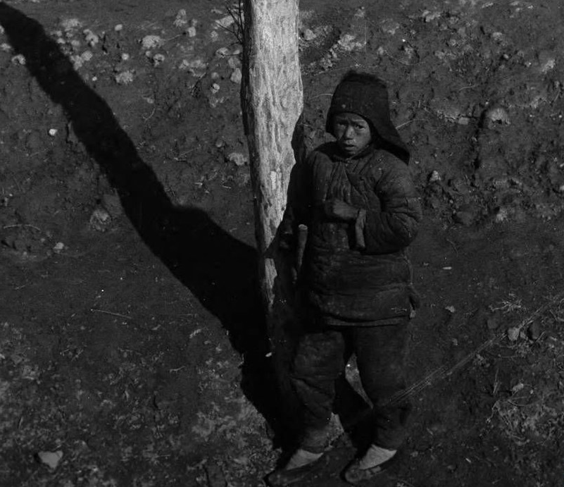 挨饿年代是什么体验?80张老照片真实还原1942大饥荒_新浪新闻