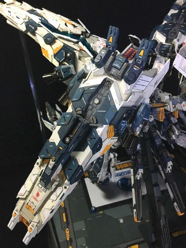 模玩控:大青椒式巨盾独角兽高达