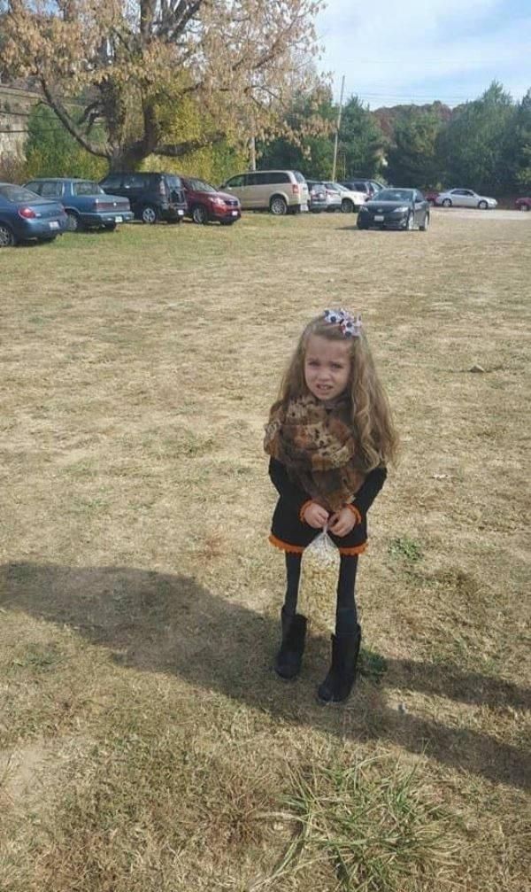 这一期是生活中视觉错误的合集,图片不是ps的.