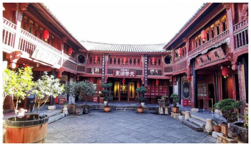 国内旅游:大理“严家大院”——商帮宅门里的氤氲古风