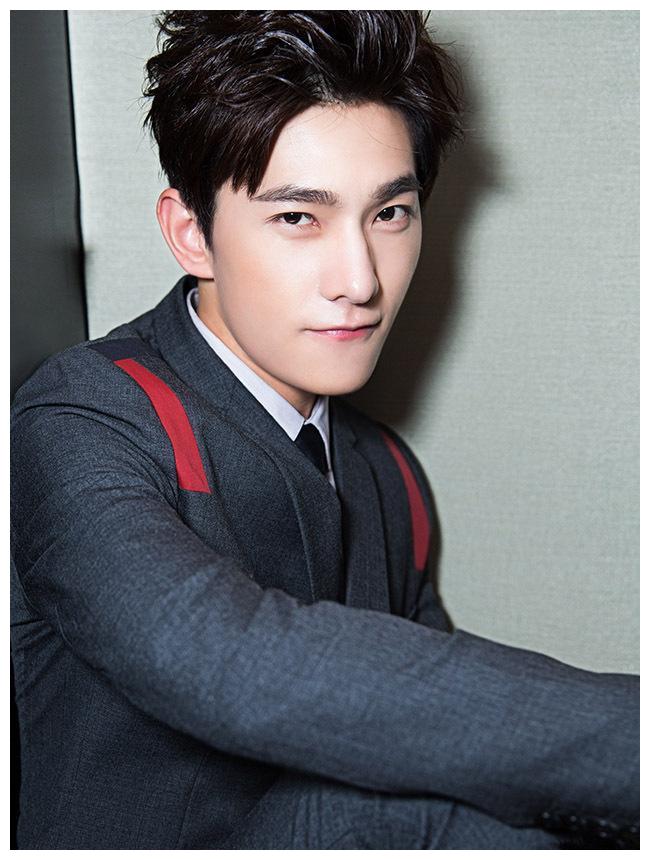 顶流男神盘点,李易峰出道最久,他起点最高,演技却一言难尽