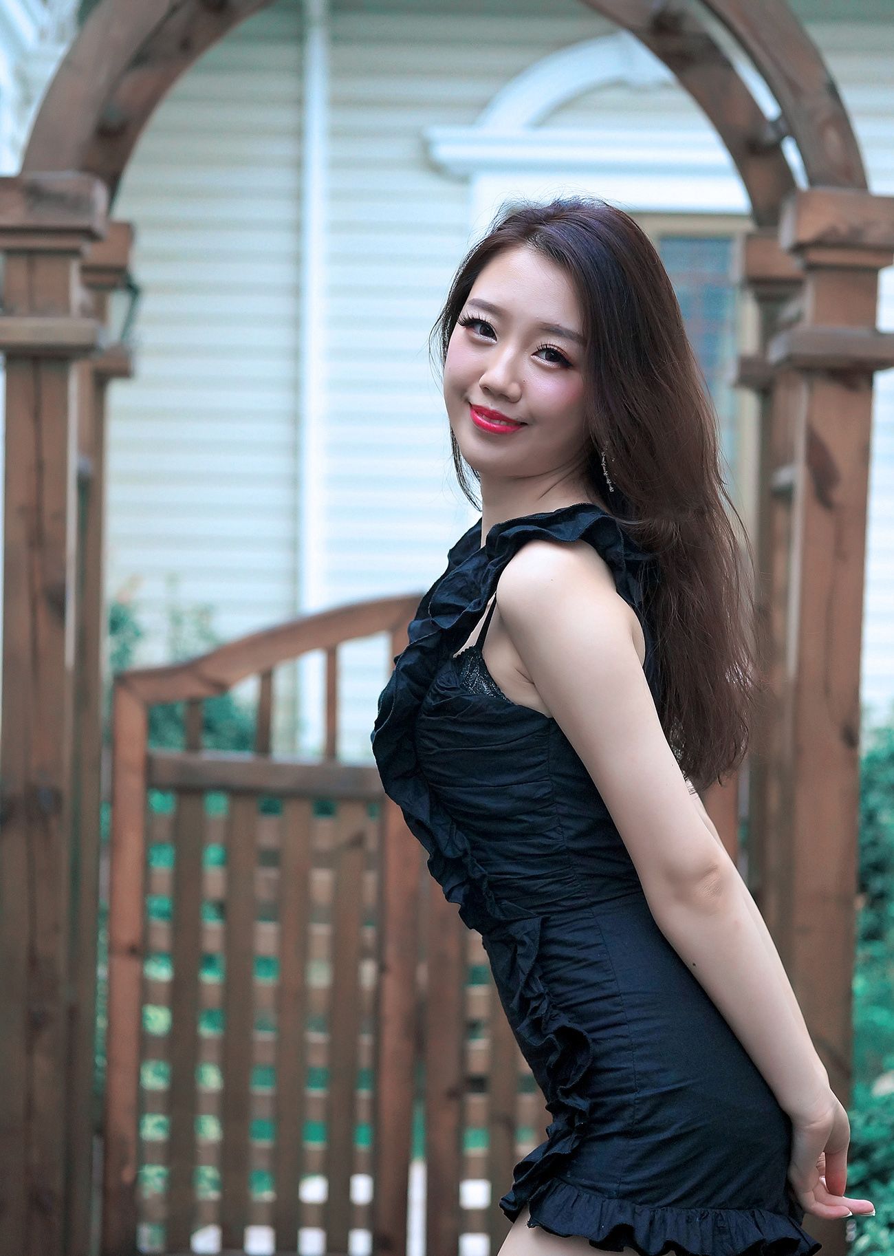 下班就有媳妇在门口迎接 这就是我回家的诱惑