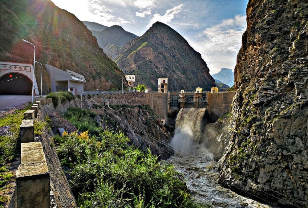 腊子口峥嵘岁月称险要,和平年代成美景