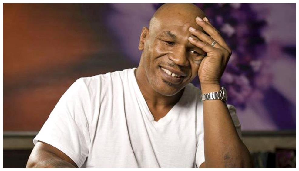 泰森巅峰时有多狂?浴缸都镀金,为挑战大猩猩还"贿赂"饲养员?