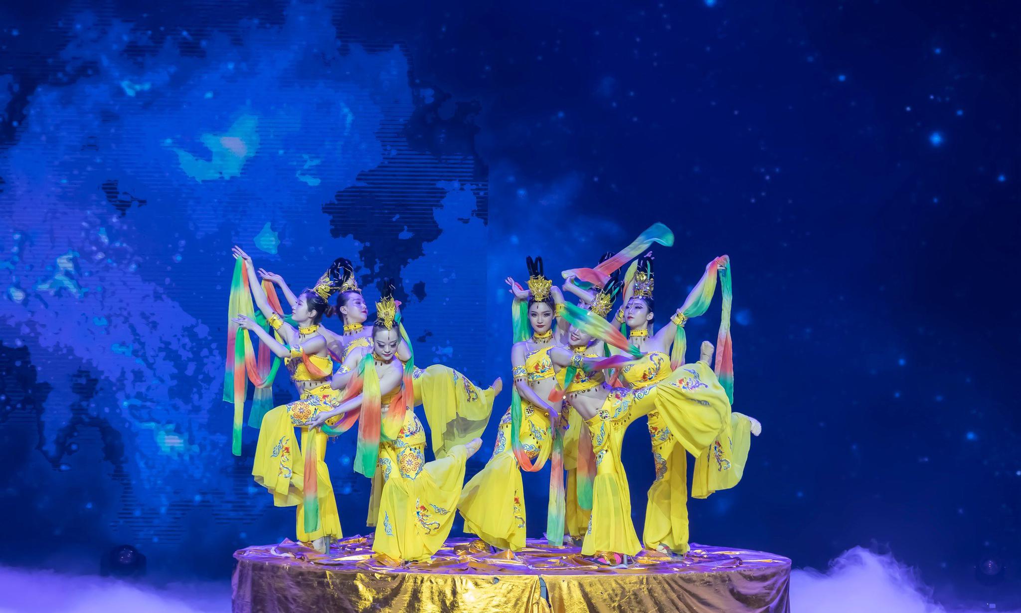 沂蒙大地上有一种舞蹈叫飞天这是几位临沂女孩的杰作美轮美奂