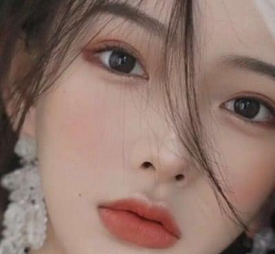 拥有这"3嘴型"的女生,异性缘八成很低,五官再精致也"没用"