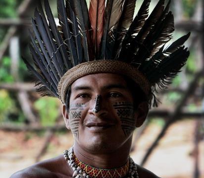 巴西就有原始部落存在,在很多人心中巴西的经济算是比较发达的,当地人