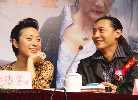 52岁陈法蓉近照曝光,一生情路坎坷至今单身未嫁|杨俊毅|陈法蓉|水月