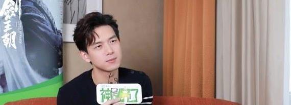 李现《剑王朝》洒糖掀高潮!霸气拥抱融化冰山美人李一桐