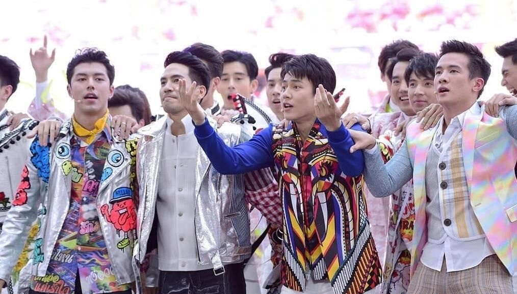 泰国三台台庆美图,mario放飞自我,脸好看穿啥都好看|三台|花车|小生