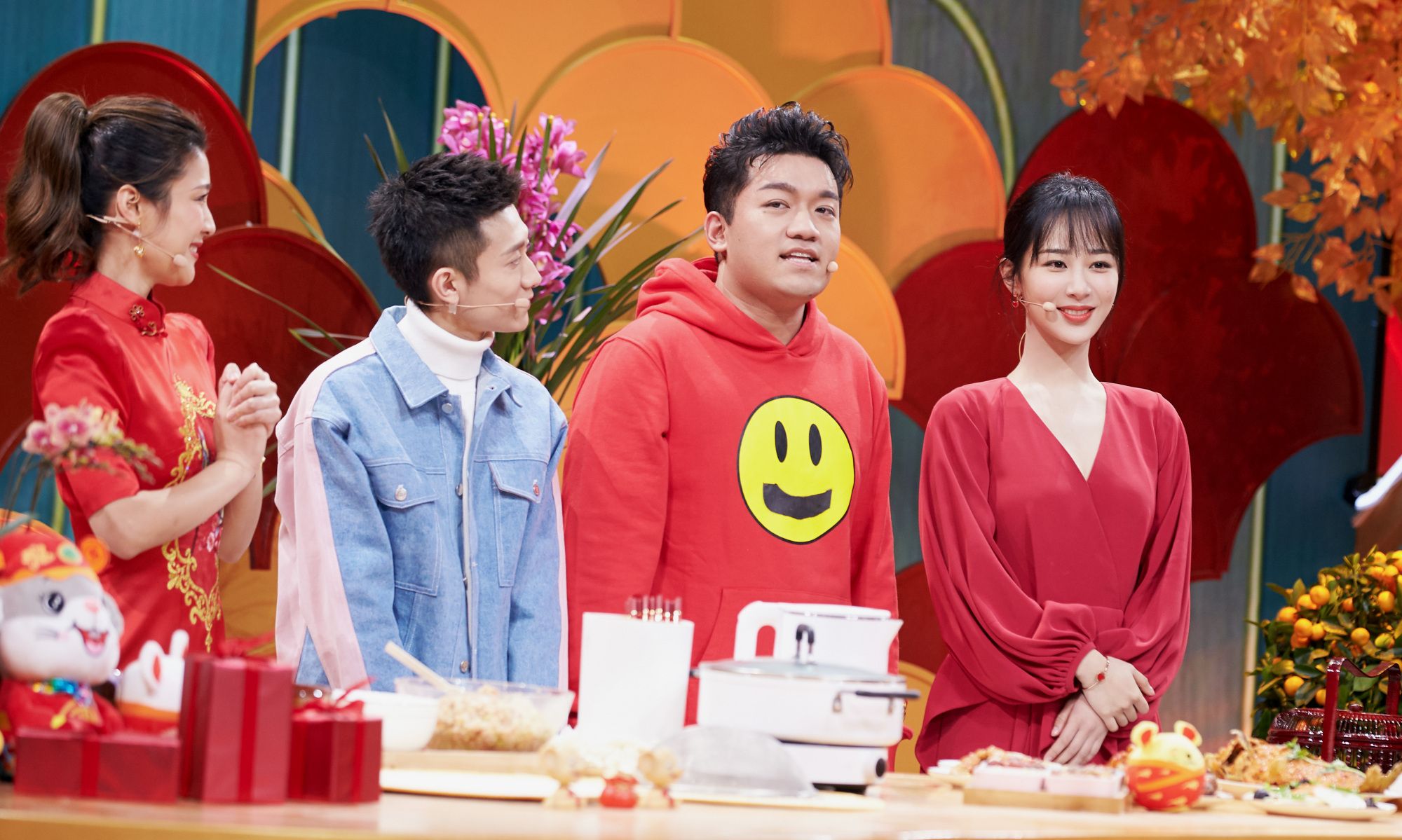 2020北京台春晚《家有儿女》剧组重聚,杨紫依旧很有姐姐范_高清图集