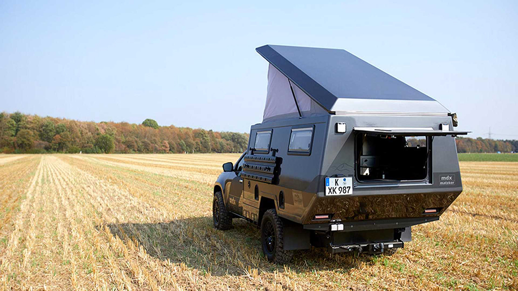 全球最帅皮卡变身房车 还是一个小复式