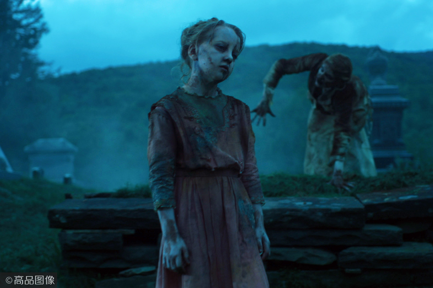 恐怖喜剧片《丧尸未逝》,"古一法师"斩杀丧尸