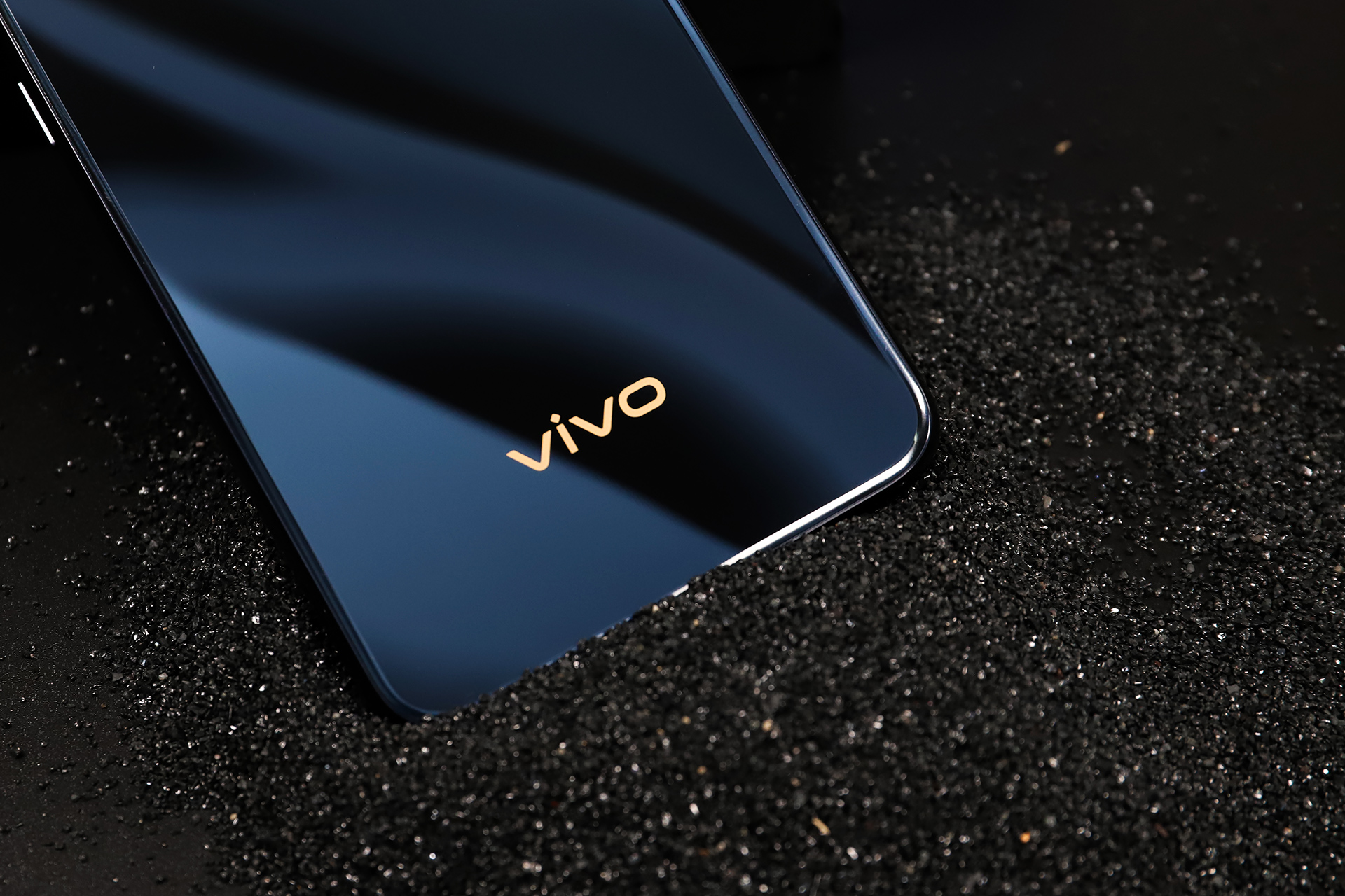 新配色来袭vivoz5极速幻影版图赏