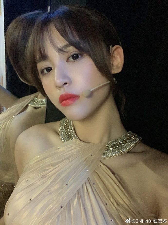 偶像女团snh48钱蓓婷迷人写真美照欣赏