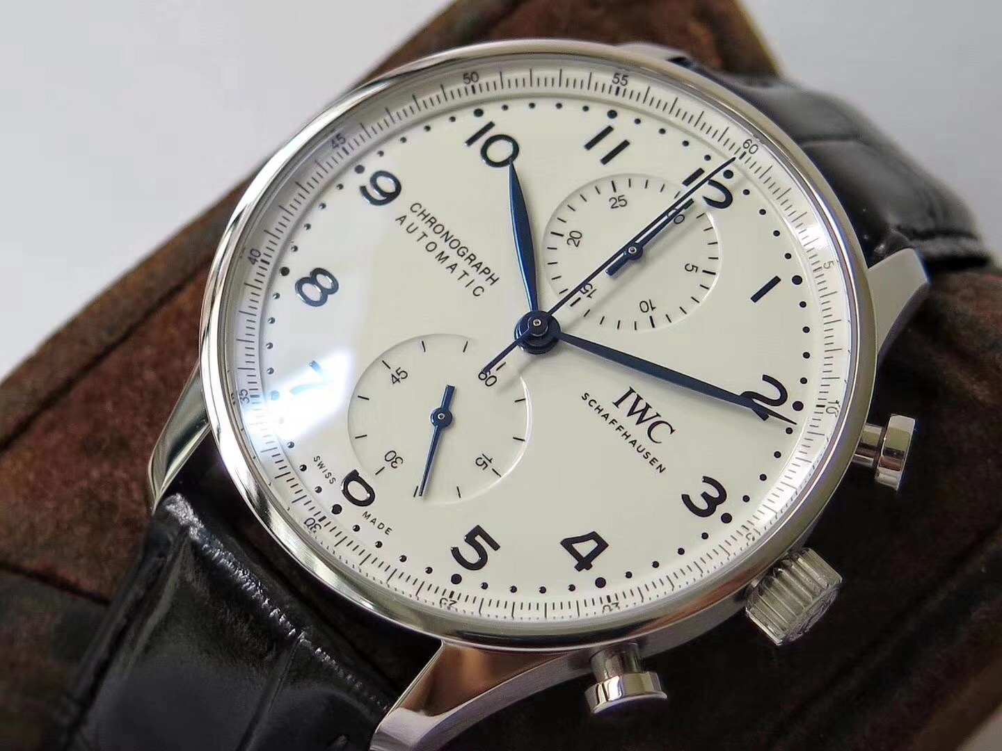 zf万国葡计150周年背透款葡萄牙计时腕表分秒必争