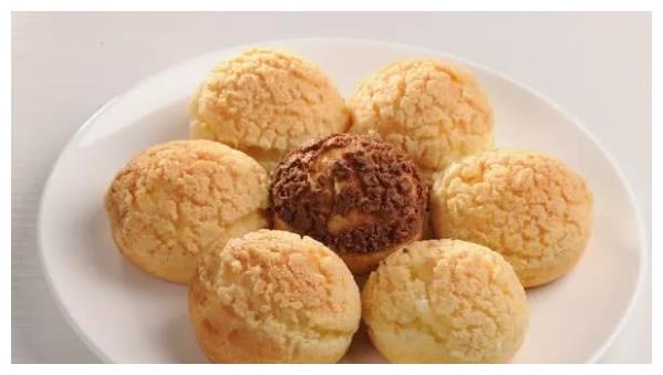 心理测试:四种甜品,你想吃哪种?测你的真实心理年龄是几岁?