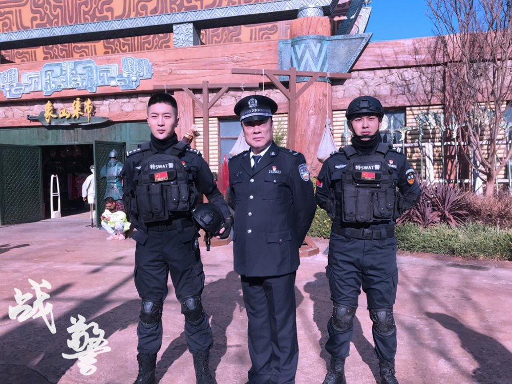 央视电视剧《战警》梁傲尽显"特警"英雄本色