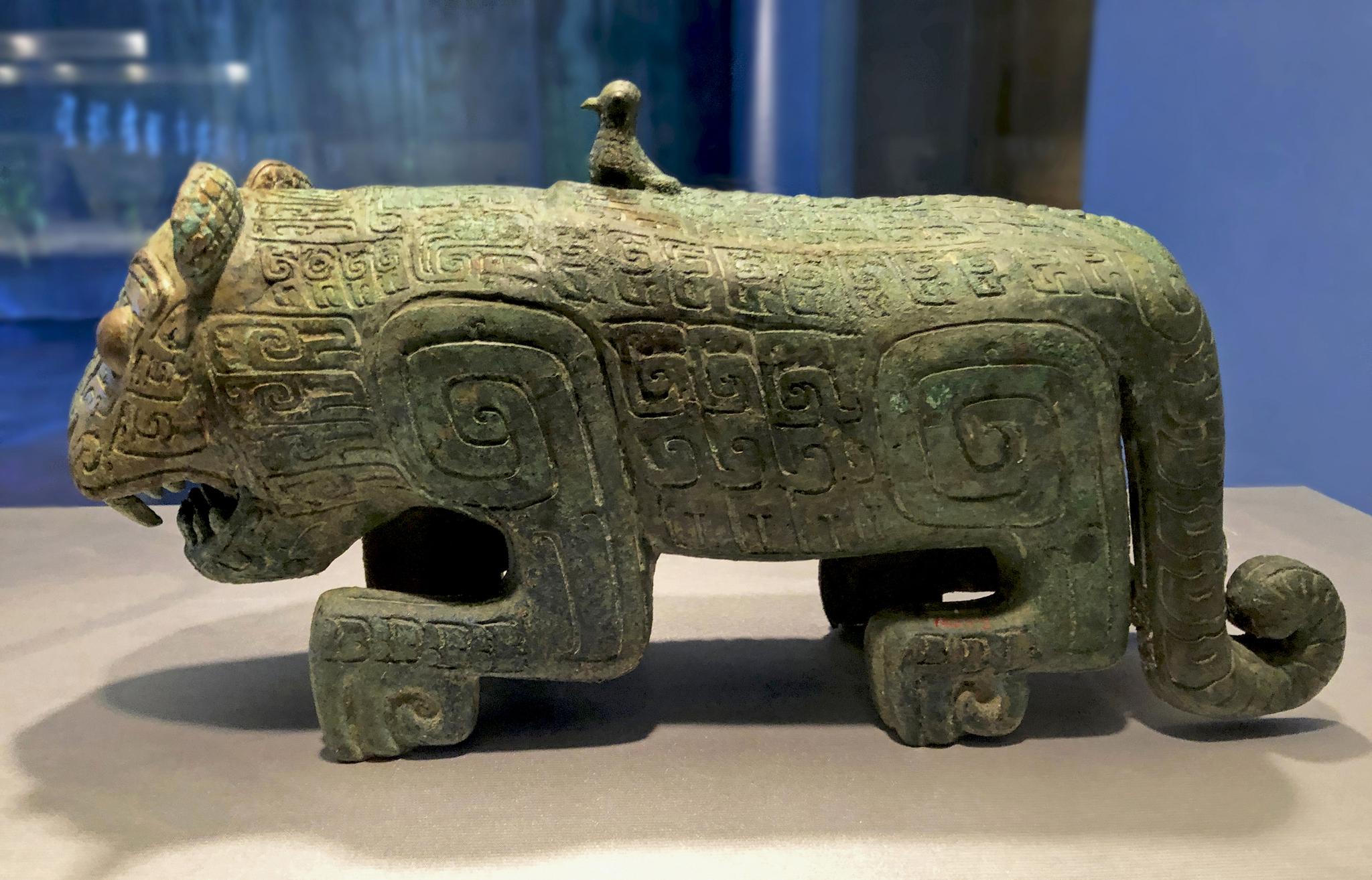 江西省博物馆馆藏商代出土文物手机原创摄影