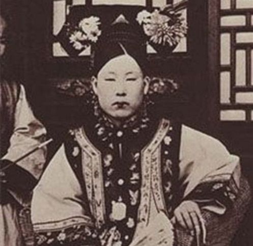 “清朝格格”真实容貌到底长什么模样?通过一组老照片便能知道!