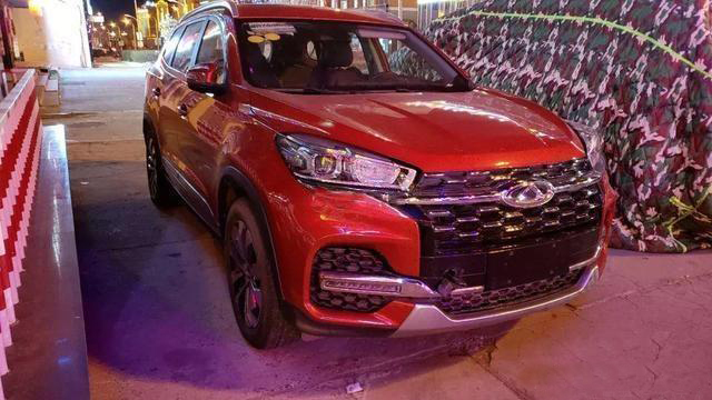 2019款奇瑞瑞虎8来啦!红色车身颜值在线 搭1.6t榨出197马力