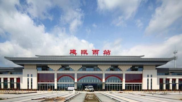 实拍福建的县级高铁站,您觉得哪个最有特色,最符合当地气质?