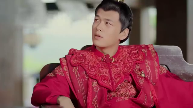 医妃难囚:纪纤云说她才不陪冥王玩了,没想到一扭头就看见这一幕