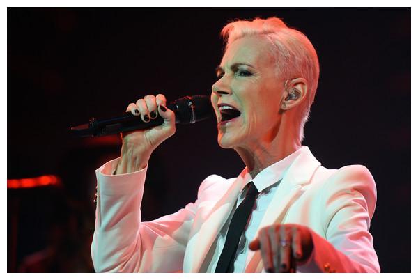 罗克赛二重唱的瑞典女歌手脑癌辞世 享年61岁