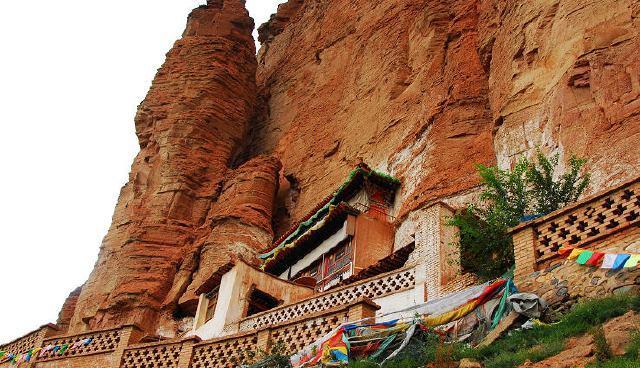 青海的2座白马寺,一座建筑精美,一座历史长达千年,可惜你没去