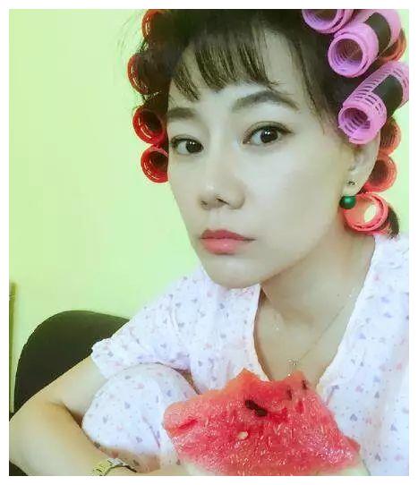 出道20余年零绯闻,演技精湛,41岁未婚感情成谜,至今未红|曹艳艳|绯闻